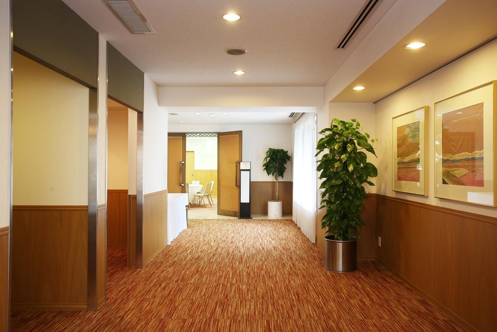 Hotel Excel Окаяма Экстерьер фото